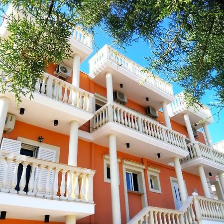 Marku Palace Εξαμίλιο Εξωτερικό φωτογραφία