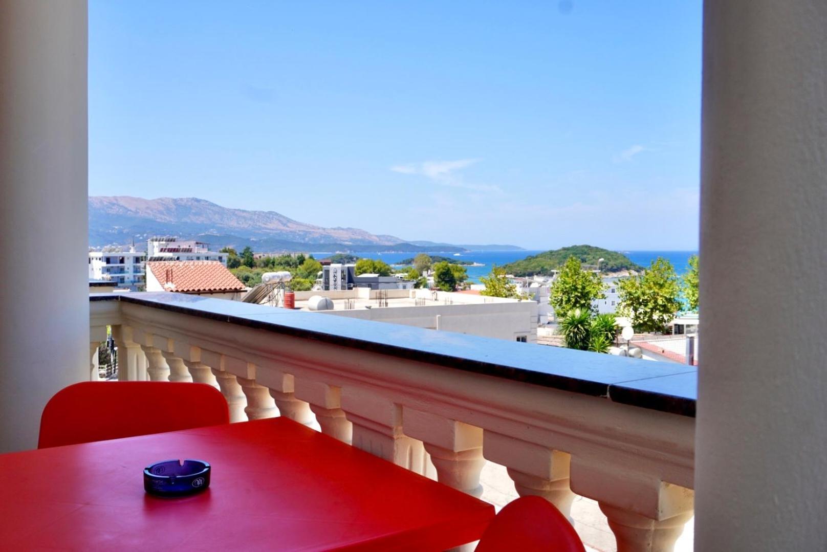 Marku Palace Εξαμίλιο Εξωτερικό φωτογραφία